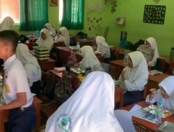 Program Makan Bergizi Gratis di Jombang Dikeluhkan, Nasi Mentah hingga Susu Diduga Kedaluwarsa