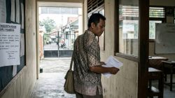 ​Matinya Nalar Birokrasi: Ludahan Kemarahan para Pendidik dan Nasib Siswa